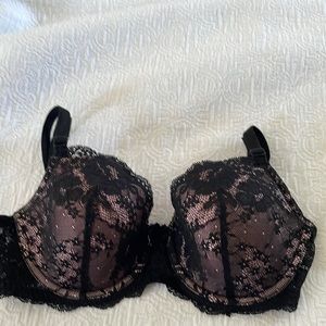 VGUC - VICTORIA SECRET DREAM ANGEL LINED DEMI. Sz: 34D.